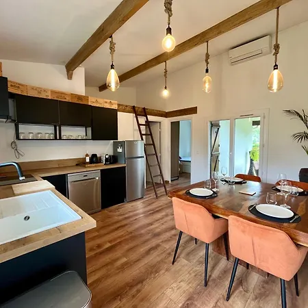 Coup De Coeur Charmante Maison Aux Bois Mures *